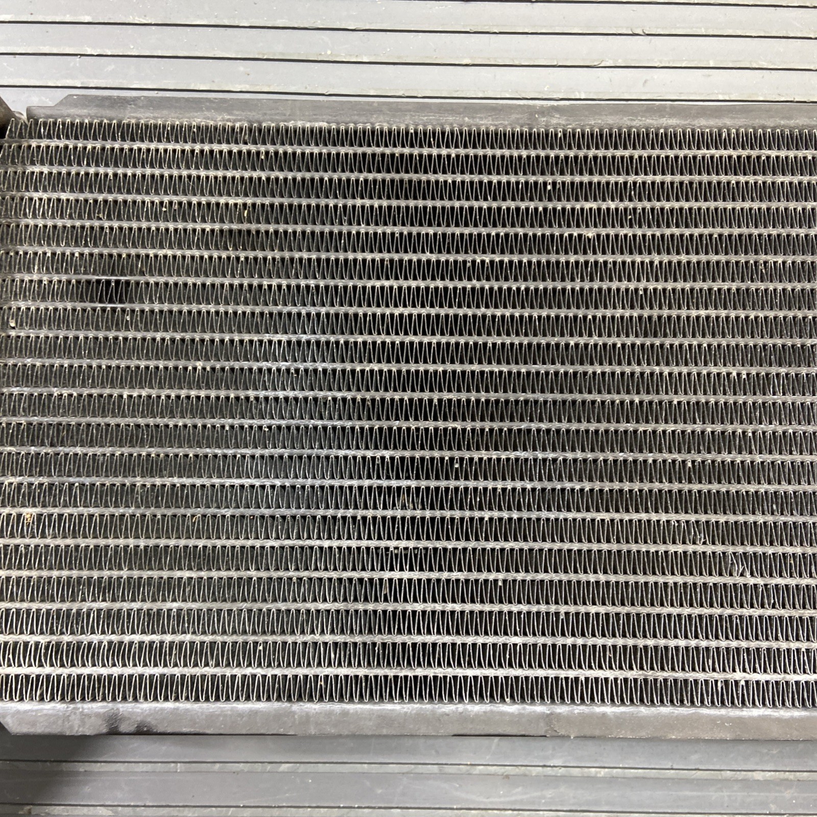 2013-2024 Maserati Ghibli M157 3.0L Engine Secondary Water Coooling Radiator OEM