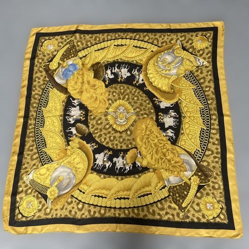 HERMÈS Silk Scarf Carre 90 Faceless Helmet