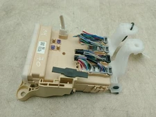 TOYOTA AURIS MPX BODY CONTROL FUSE RELAY BOX  MK2 2015-2019 8922102500