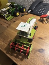 Siku Farmer 3854 Claas Jaguar 695 Mega Mähdrescher 1:32