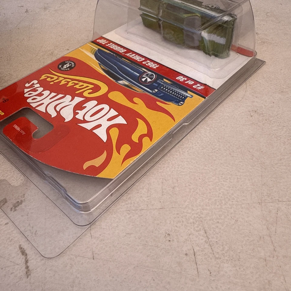 Chevy Bubble Top Toy Car #2/30 Hot Wheels Classics Serie 2 (2005) verde 1962 Foto 4 de 4