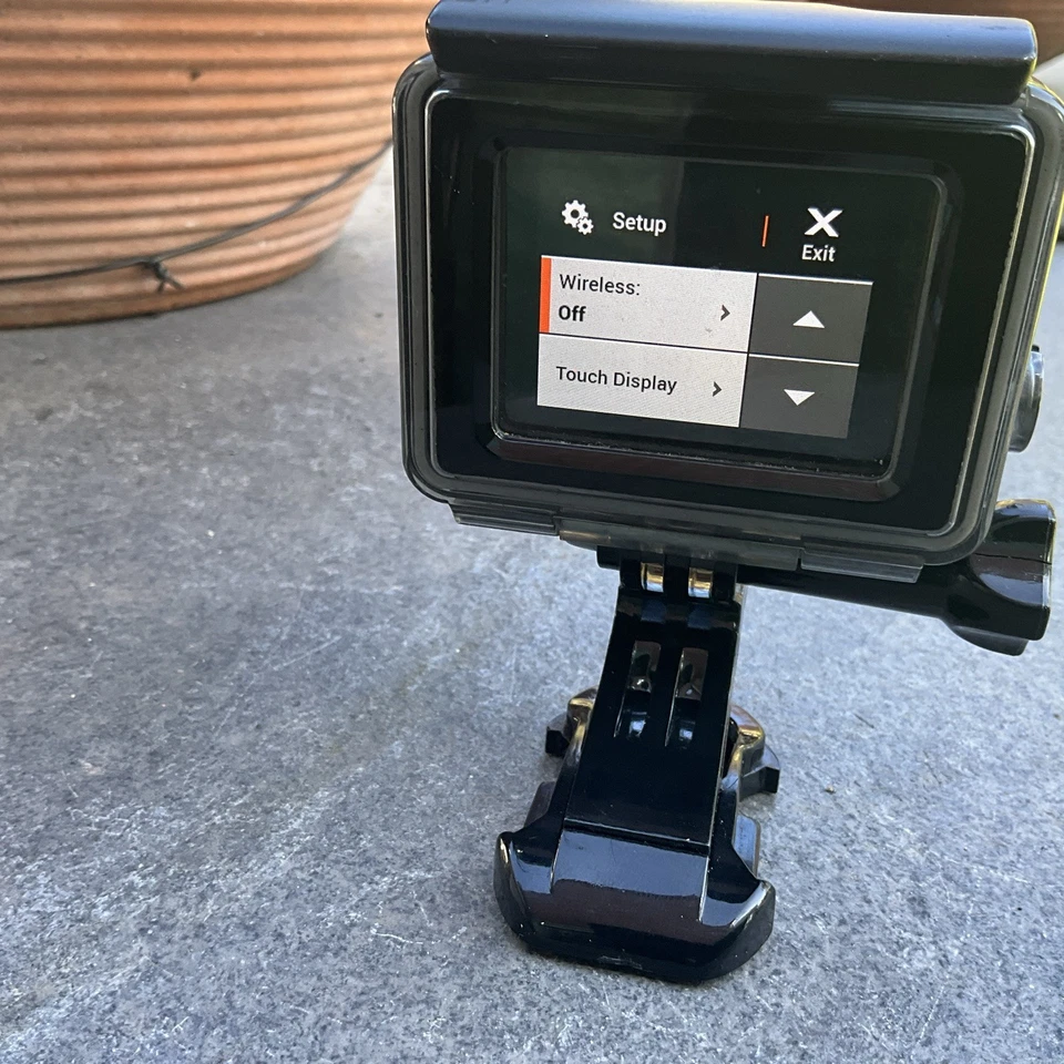 GOPRO HERO+ LCD plus TouchScreen HD fully working but limited battery life - Image 3 of 4