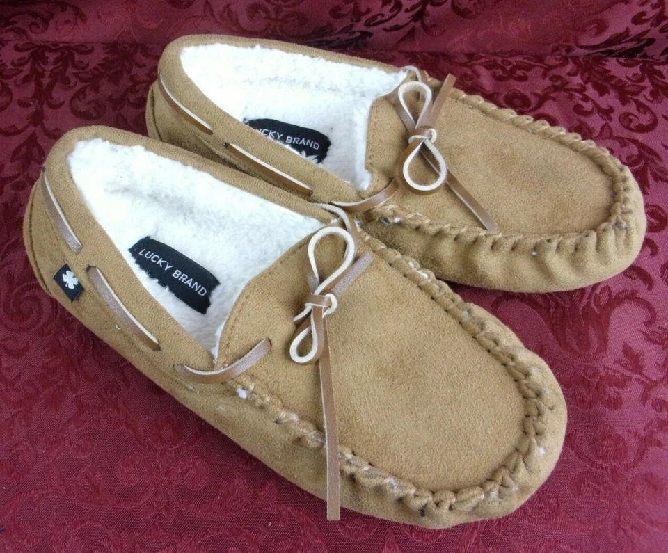 Lucky Brand Girls or Boys Plush Faux Fur Lined Moccasins Slipper Shoes Size 2-3 - Image 2 of 4