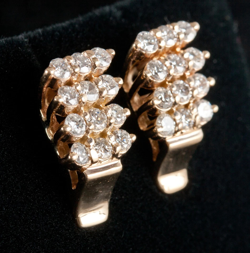 14k Yellow Gold Round Diamond Cluster Style Stud Earrings .72ctw 2.90g - Image 3 of 4