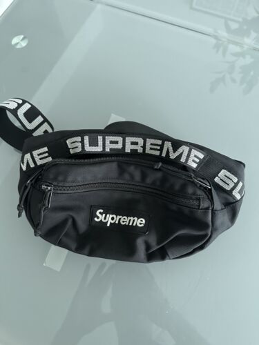 61477-Supreme Waist Bag SS18 - merah putih.IDR 245.000