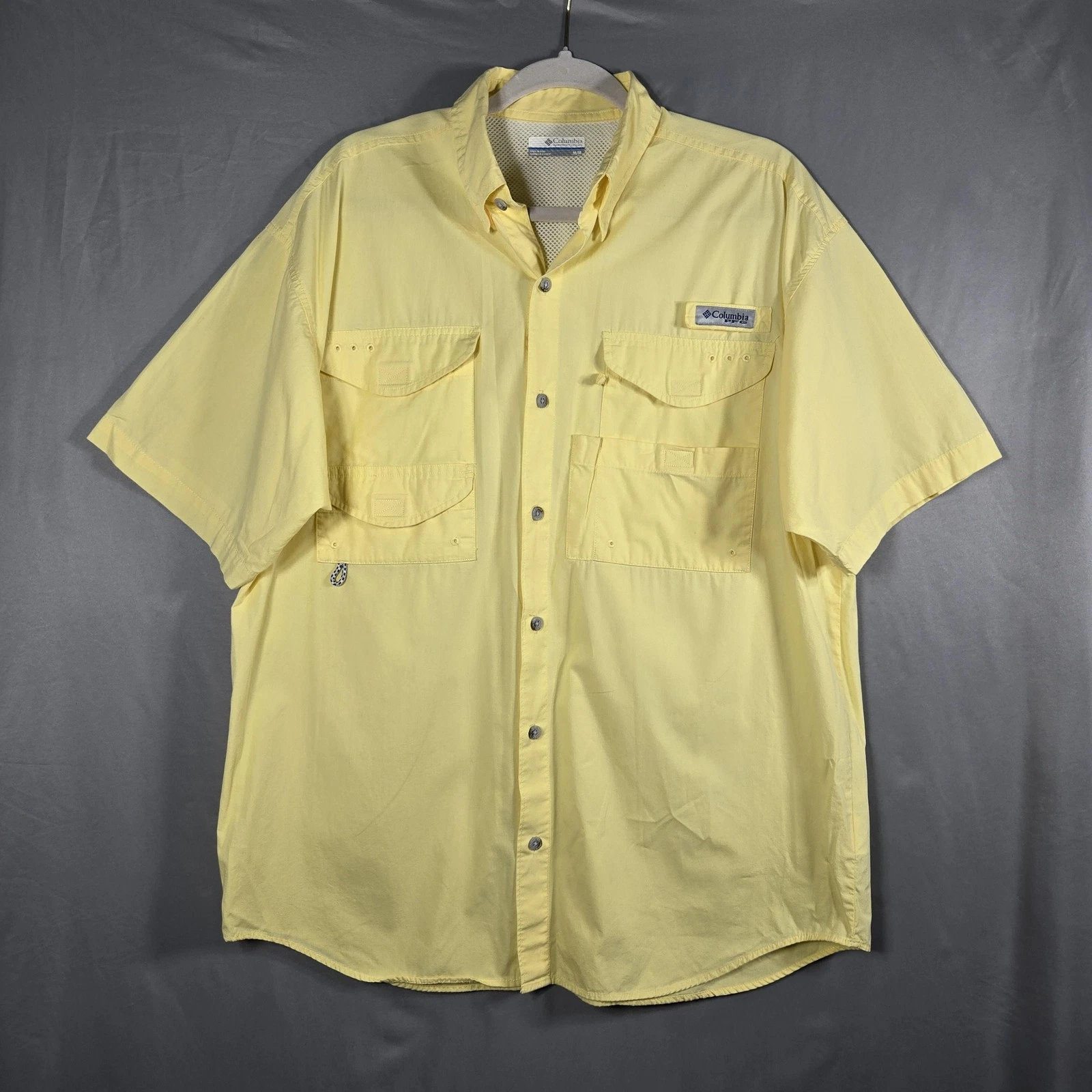 Columbia PFG Fishing Shirt Mens Medium Yellow Short Sleeve Vented Button Up
Opens in a new window or