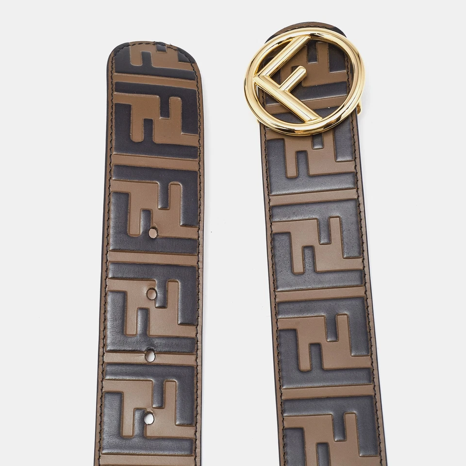 Cinturón Fendi Marrón/Negro Zucca Cuero Repujado Hebilla F 75 CM Foto 2 de 4