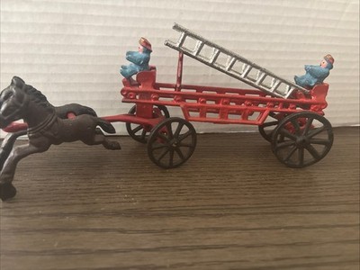 VTG Cast Iron Horse Drawn Fire Wagon Hook and Ladders Firemen Painted Heavy