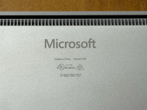 Microsoft Surface Laptop 1769 1st Gen Intel Core i5-7200U 4GB RAM Win 10 128GB - Picture 8 of 9