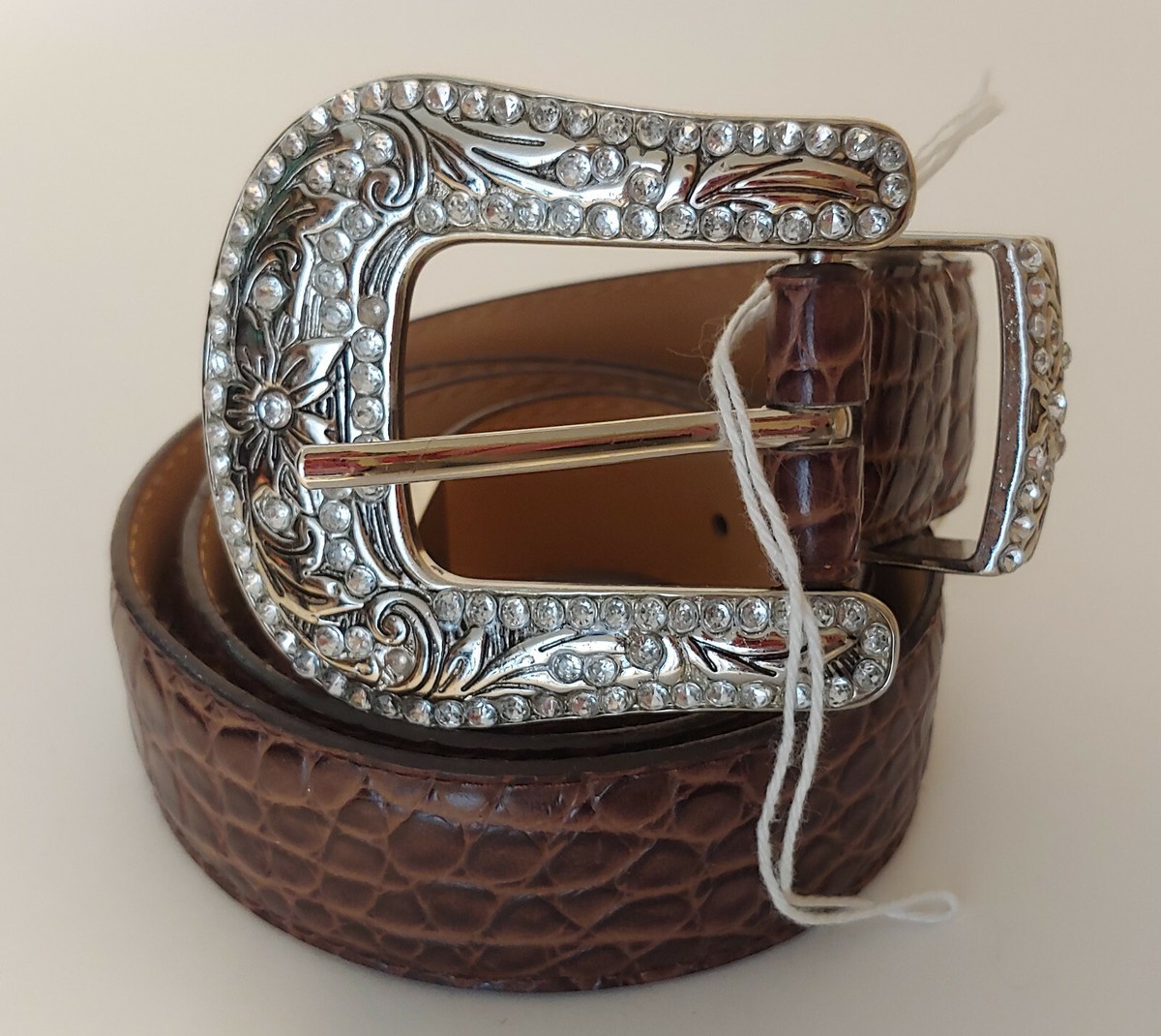NWOT WESTERN STYLE BELT WITH RHINESTONE BELT BUCKLE 50127 Rhinestone Belt Fashion Western Bling Crystal Genuine  main image 2