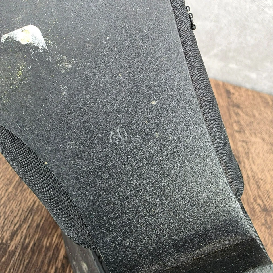 Mulas BWild ByHeart Isan 40 cuentas de oro negro Tailandia hechas a mano salvajes en la ciudad Foto 2 de 4