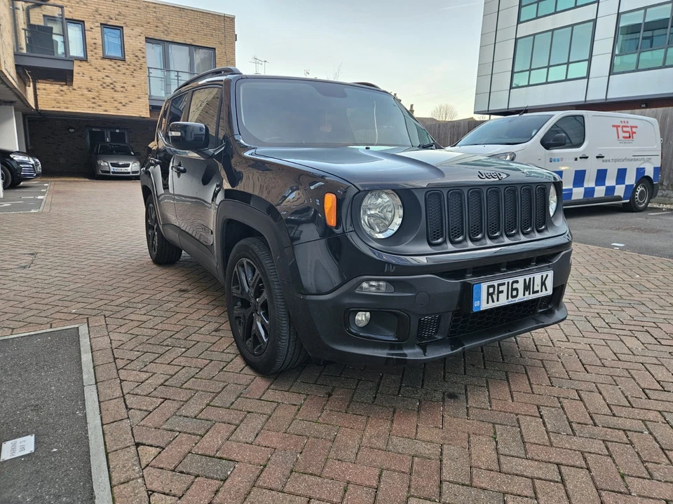 Jeep Renegade 1.6 E-TorQ Dawn of Justice Euro 6 (s/s) 5dr - Image 4 of 4