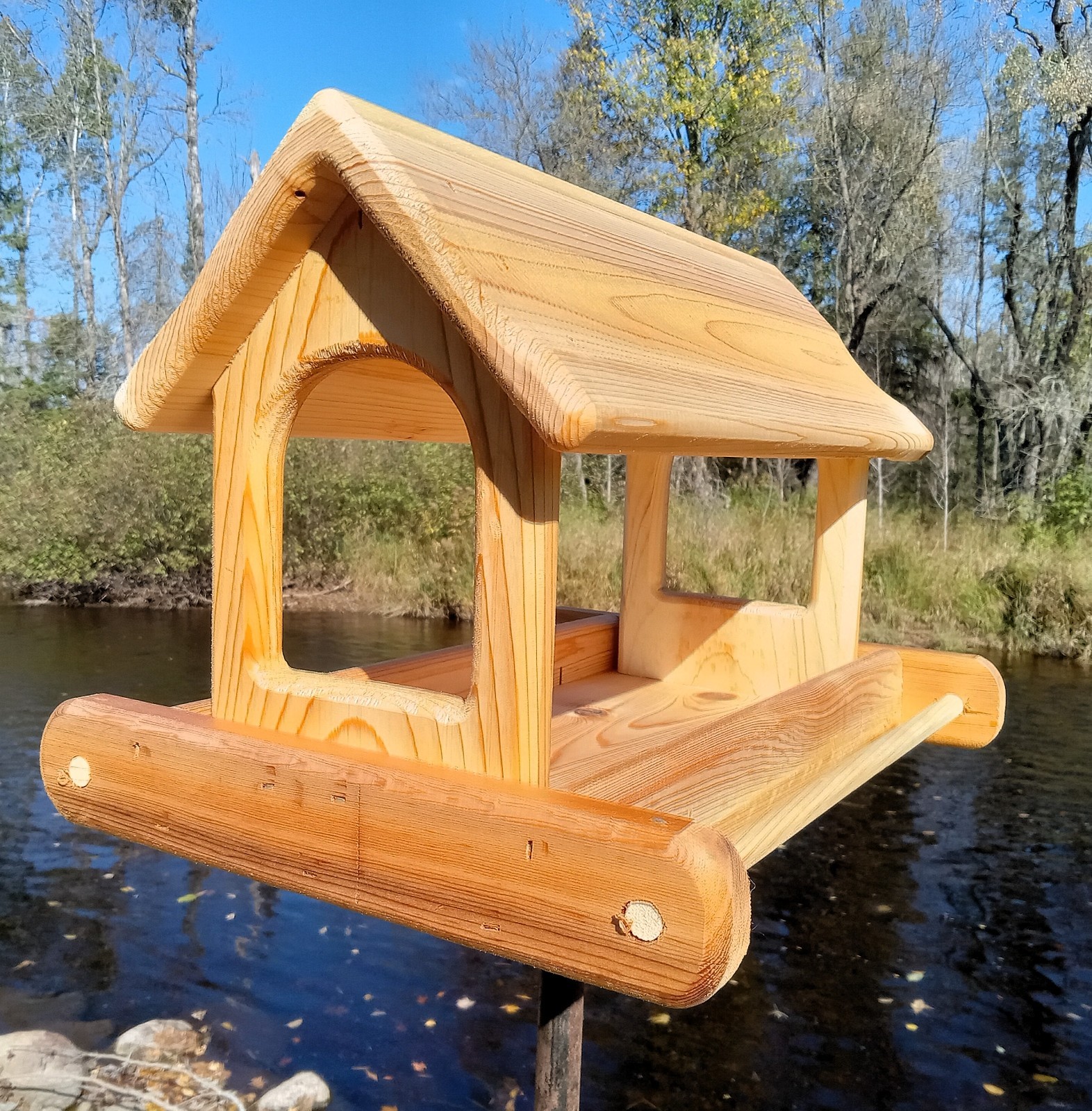 16 Inch Post Mount cedar wood fly through, platform bird / s