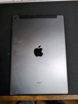 Apple iPad 7th Gen 32GB Wi-Fi 10.2 in Space Gray No Power READ
