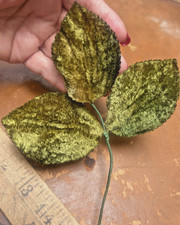 vintage millinery 1940s velvet 2 1/8x3" leaves chameleon 1 spray Japan