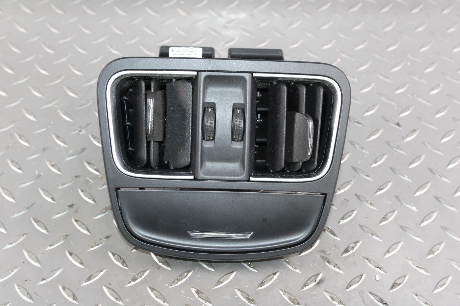 17-20 Levante Black Floor Center Console Rear Heat AC Air Vent Trim Panel OEM OE