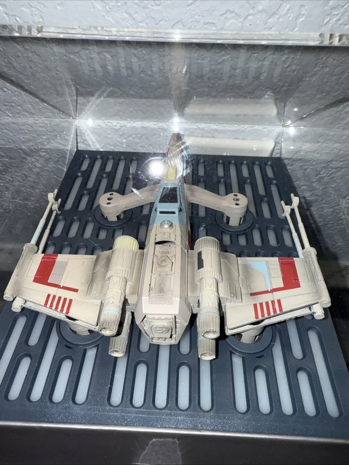 Propel Star Wars T-65 X-Wing High Performance Battling Drone Collector's Edition - Image 2 of 4