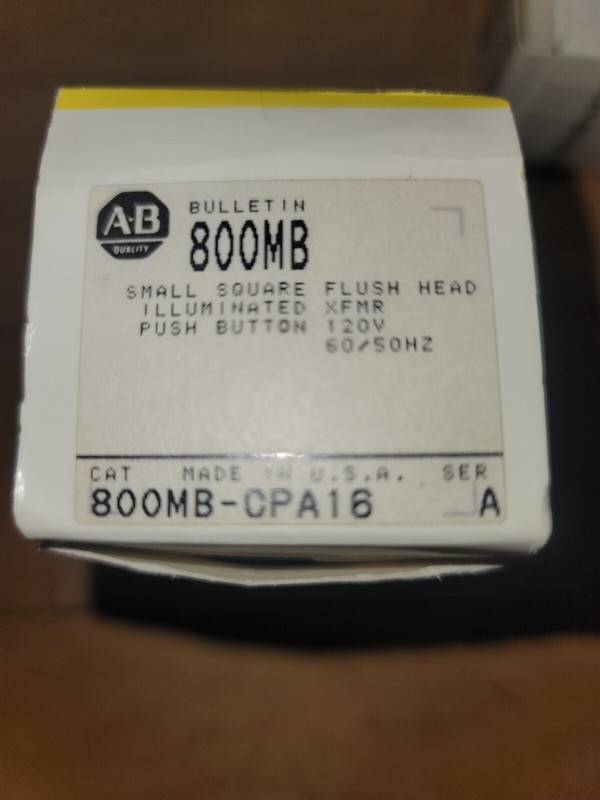 Allen Bradley 800MB-CPA16 Grey Flush Head Push Button SER. A
