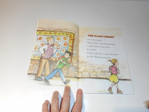 Scholastic I Am The Turkey By Michele Sobel Spirn I Can Read 2 Paperback Set New - Picture 4 of 12