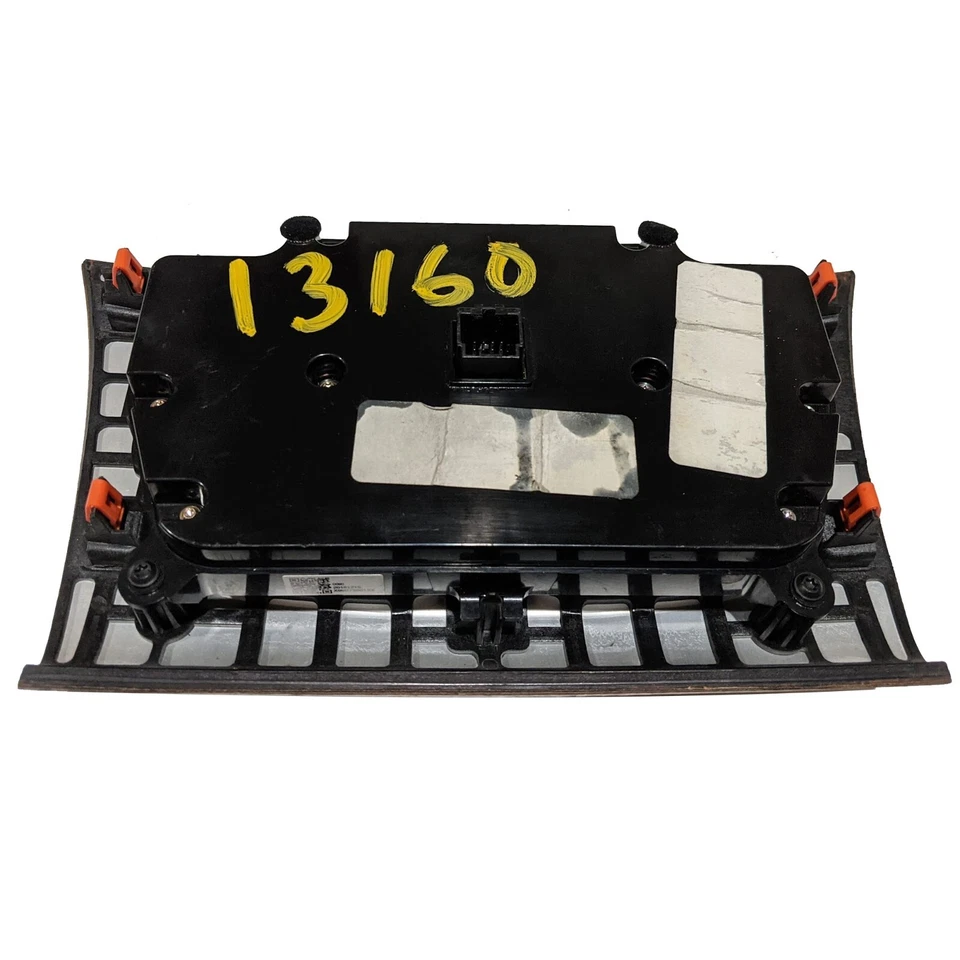 OEM AC Heater Climate Control Switch Unit Chrysler 300 2017 2018 / 68293634AC - Imagem 4 de 4