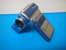 Mustek DV5500 MPEG-4 7-in-1 Multifunction Digital Camcorder 2.5-in LCD 4x Zoom