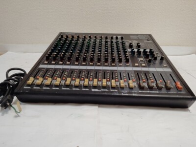 Yamaha MGP16X 16-Channel Mixer Audio Interface & Effects