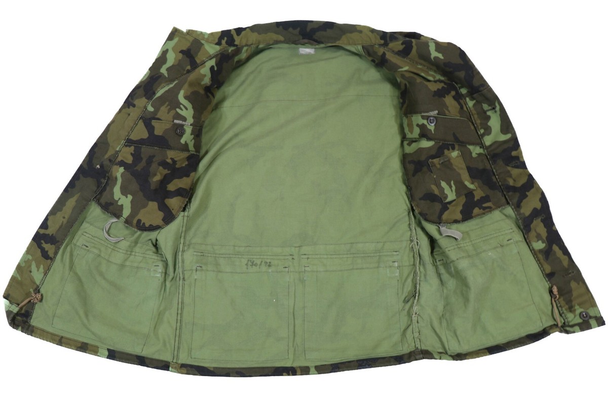 XLarge - Czech Army M95 Woodland Camo Combat Field Jacket Military