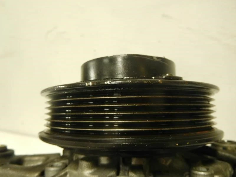 Audi A4 1996 1997 compresor de aire acondicionado 4 cilindros a través de VIN 006771 23499 Foto 4 de 4