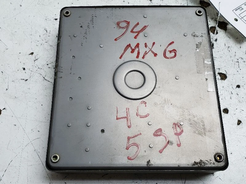 Módulo de control electrónico ECM motor Mazda 626 1994 FS61 18 881B Foto 3 de 4