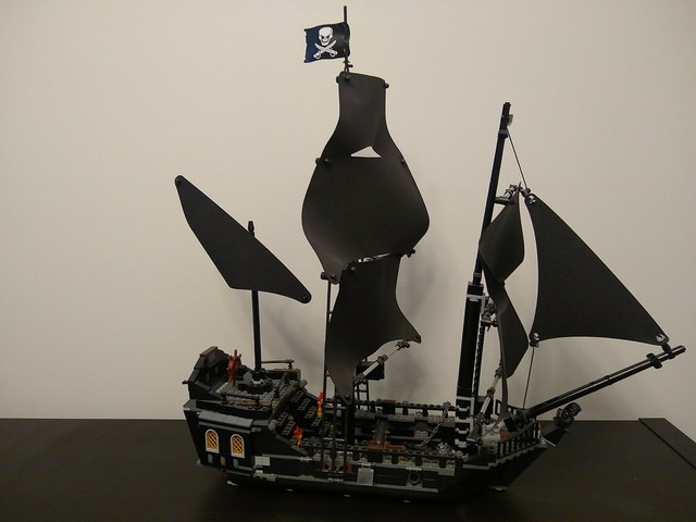 lego black pearl ebay