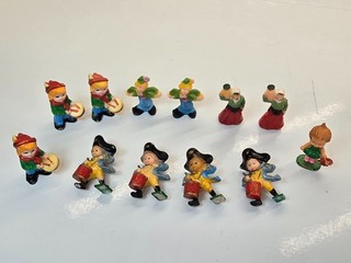 ALTFIGUREN 12x Trommler usw. 70er ORI GUT
