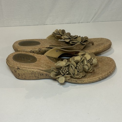 BOC Born Concept Womens Wedge Sandals Size 11M Gold Floral Leather Cork