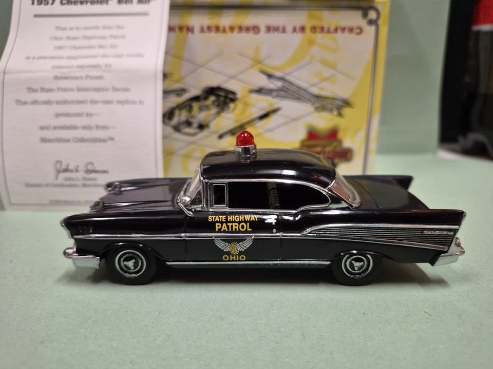 MATCHBOX DYM 96666 CHEVROLET BEL AIR 1957 OHIO STATE HIGHWAY PATROL  SCALA 1:43 - Immagine 4 di 4
