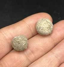 PAIR UNFIRED 1660s MUSKETBALLS-PA ARROWHEAD-NY-WHITE ORCHARD IROQUOIS-FUR TRADE-