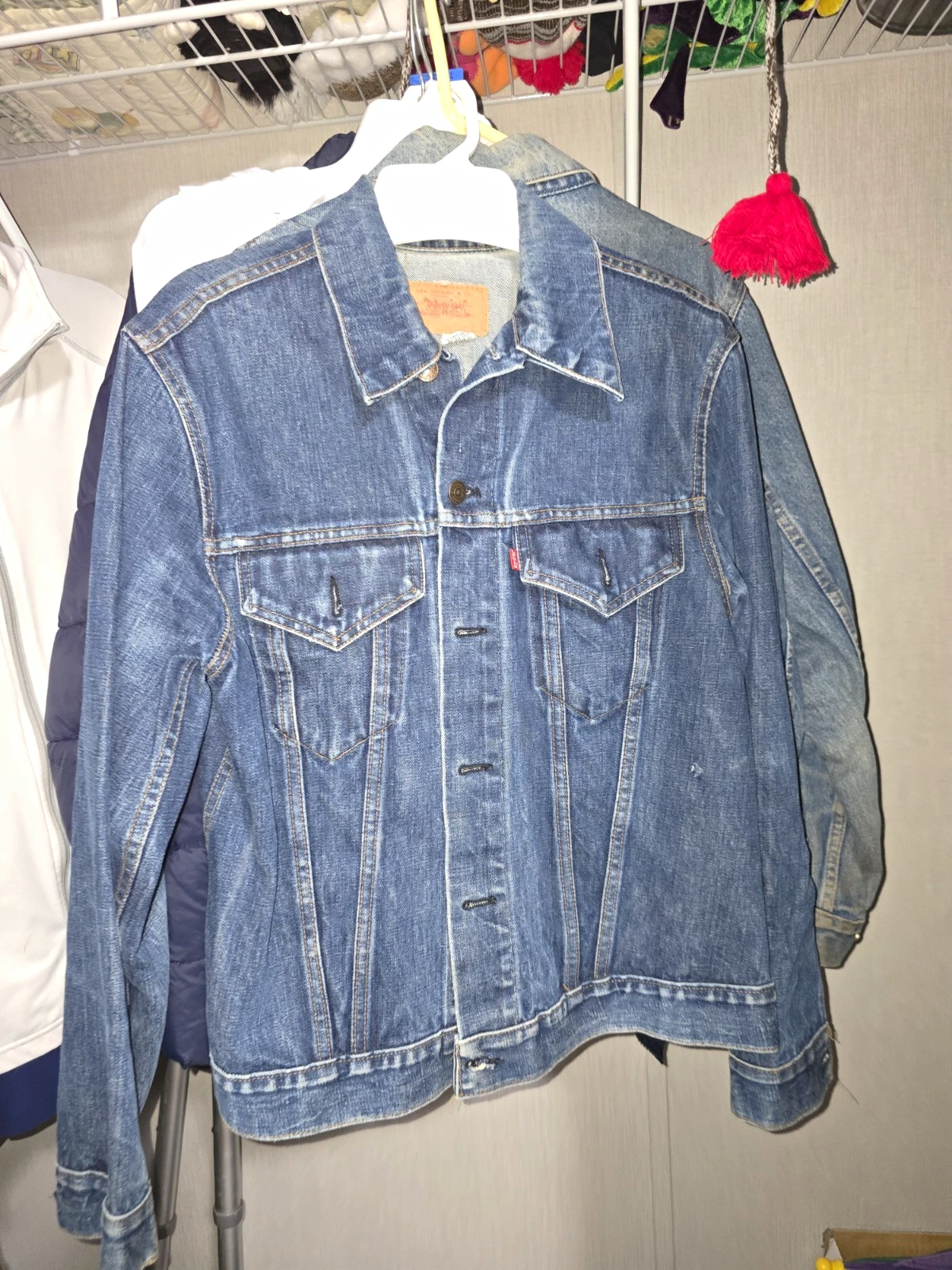Levi's Men's Blue Denim Trucker Jacket Size 40 Button Front MPN 72334-0213 - product detail image 1
