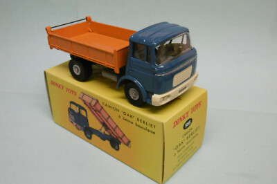 Dinky Toys made in France camion bâché GAK BERLIET à restaurer