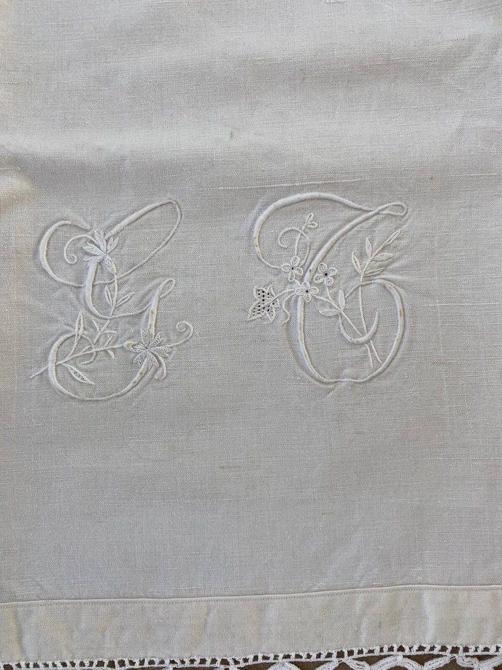 Deux Serviettes En Coton Lourd Avec Initiales Gt Brodé à la Main - Photo 3/4