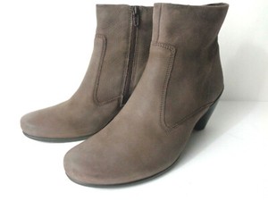 ecco brown suede boots