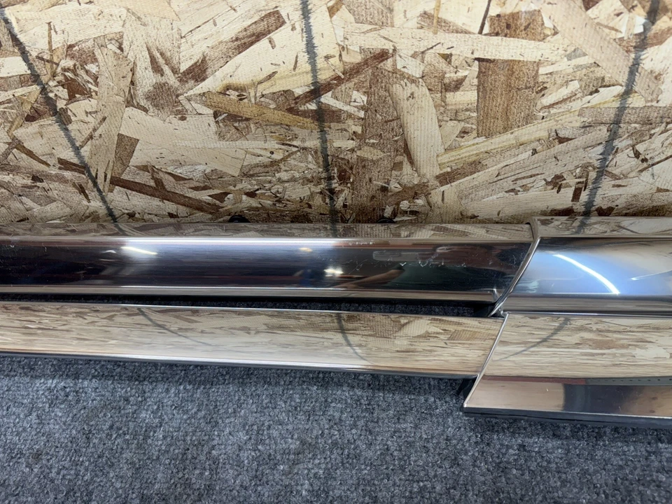 Juego de rieles portaequipajes techo izquierdo y derecho Lincoln Navigator 2018-2021 OEM Foto 3 de 4