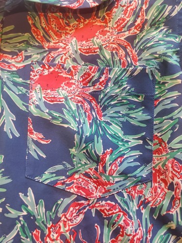 The Nutters By Chubbies 1/2 Button Up Down Blue Shirt Red Crabs Hawaiian Mens M - Picture 2 of 4