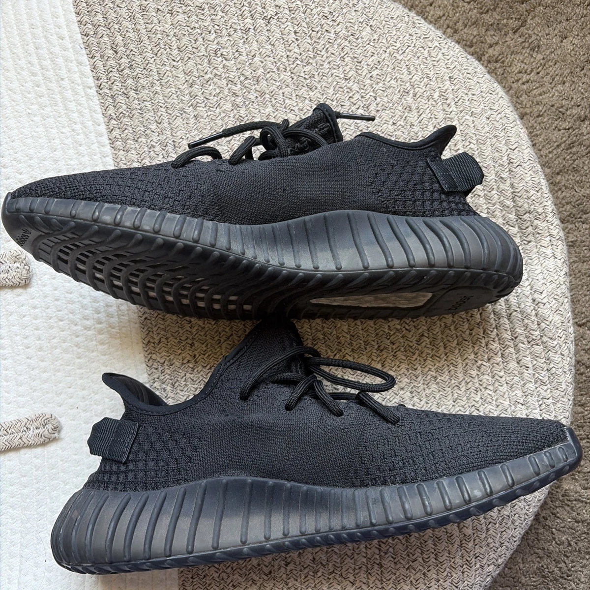 Yeezy Boost 350 V2 Low Black Non-Reflective for Sale