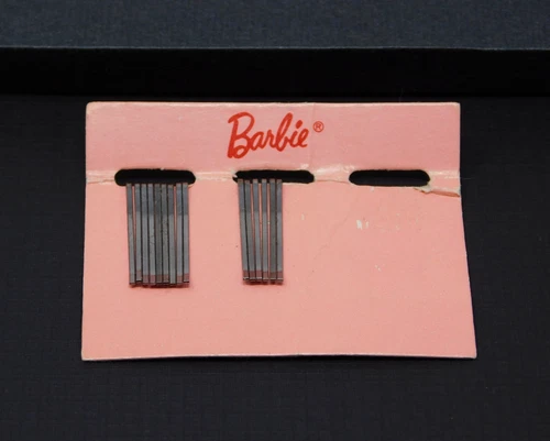 Vintage Barbie 1960s Japan HAIR PINS ON CARD Color N Curl #4035 #4039