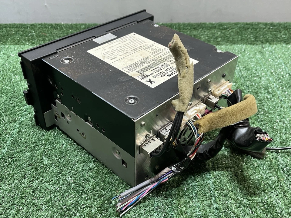 Receptor de radio reproductor de CD Nissan Altima Am Fm 2008-2009 Foto 4 de 4