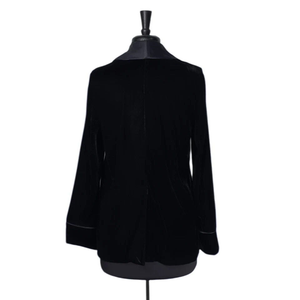 Chaqueta Blazer Free People Negra Press Rewind Terciopelo Satinado Solapa Talla XS Foto 2 de 4