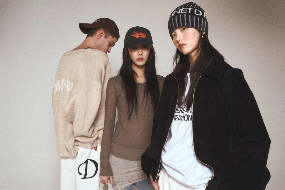 Escova de Cabelo Limitada Marca K-pop, DEINET, Matin Kim - Imagem 3 de 4