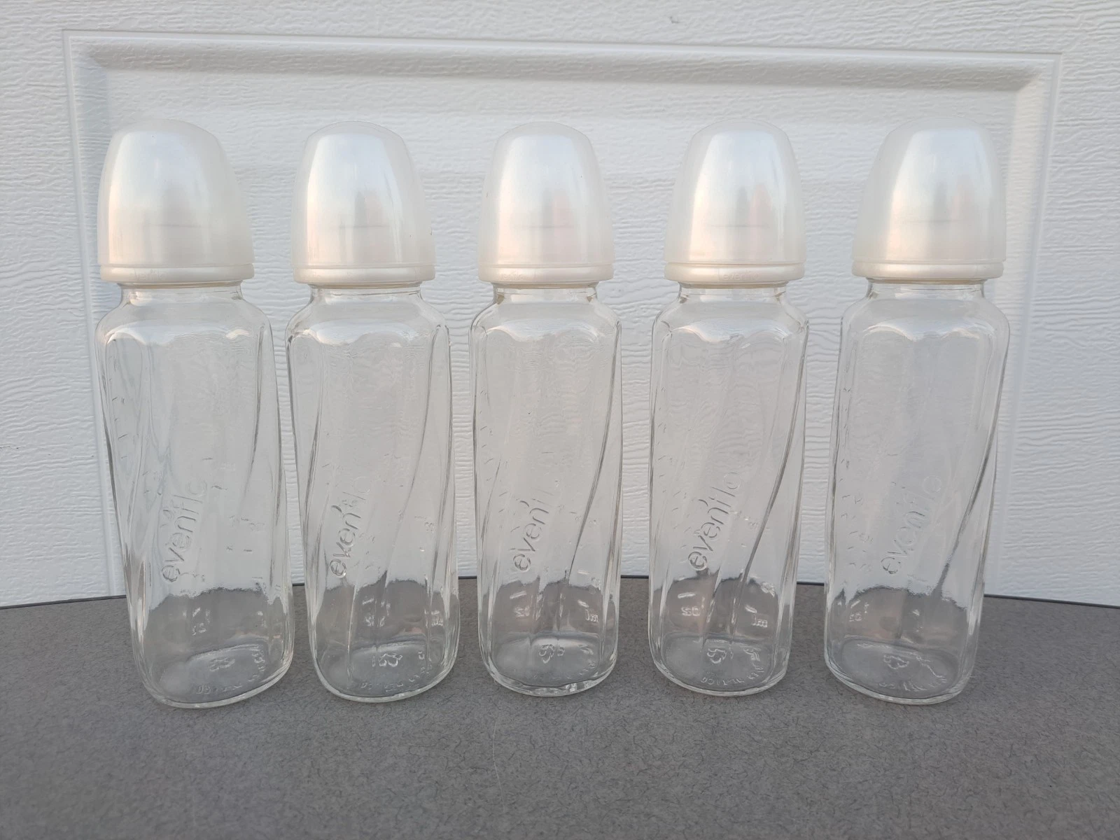 Lot (5) Evenflo Classic BPA-Free Glass 8 Oz Baby Bottles Nursers, Nipples & Caps