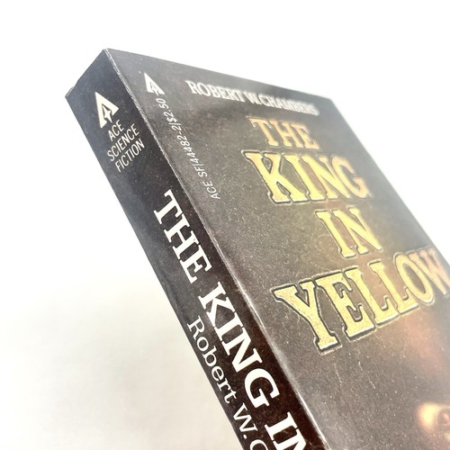 The King in Yellow by Robert W. Chambers 1982 Ace SF Books Rare Cover Art - Picture 3 of 8