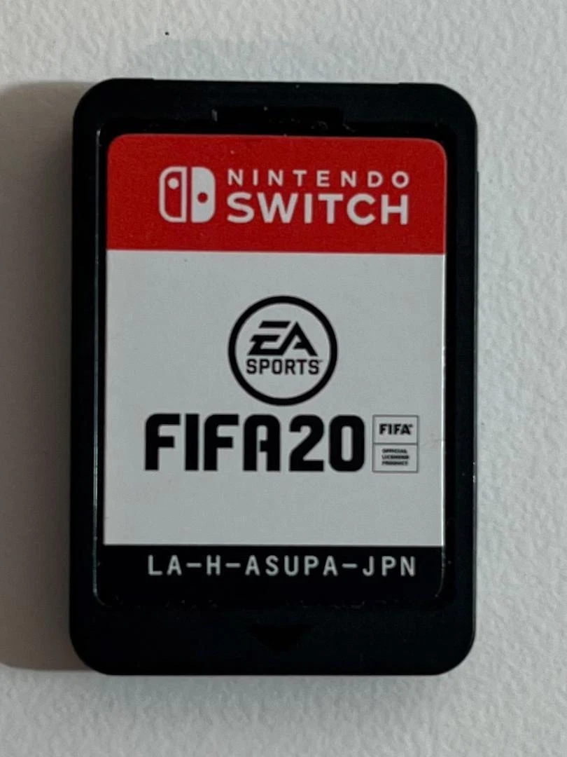 Can you play fifa 20 store on nintendo switch lite