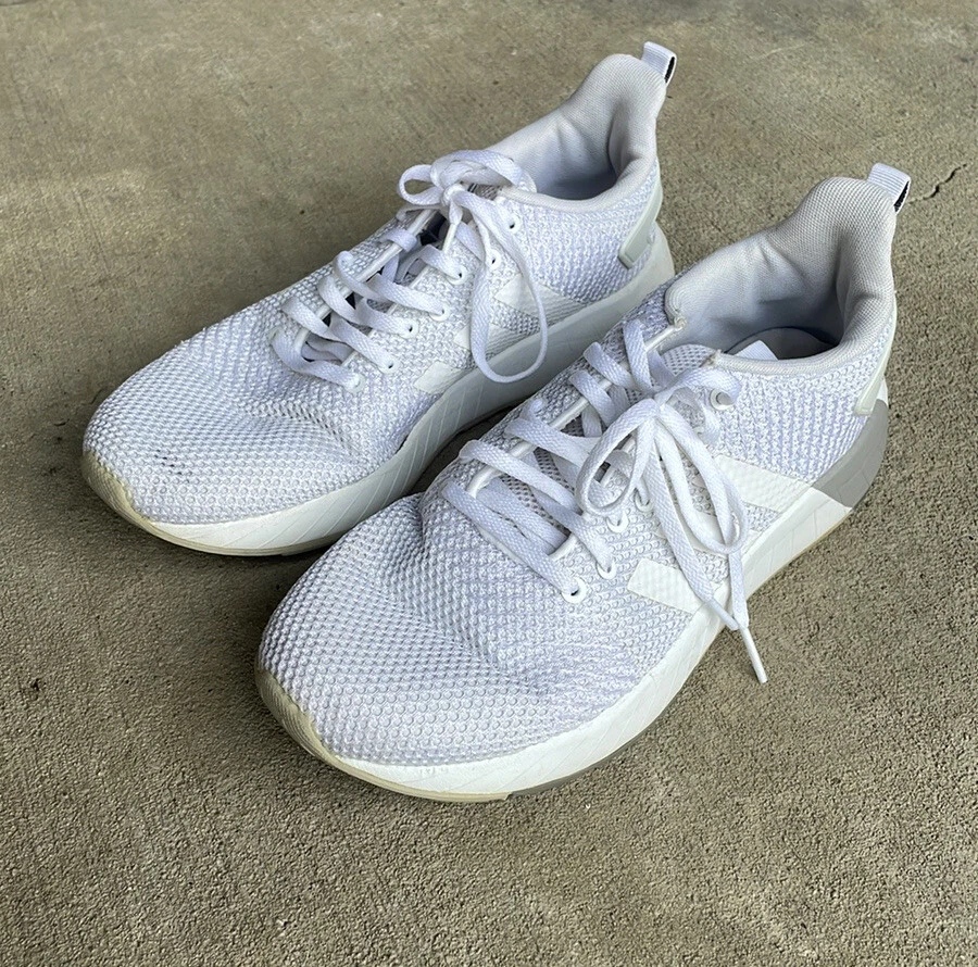 Adidas performance hotsell questar byd