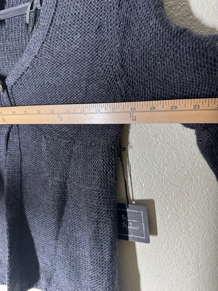 Mercer & Madison Gray Button Acrylic/ Wool BlendTop Cardigan S NWT - Image 2 of 4